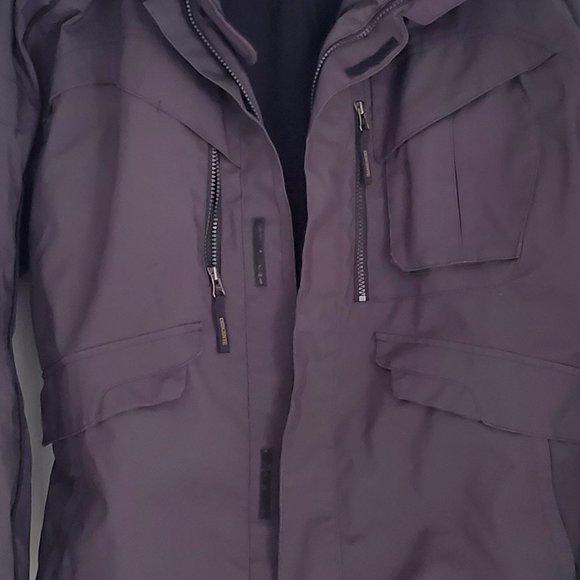 Japanese brand - Descente Ski/Snowboard Men's Jacket Large - Picture 4 of 10